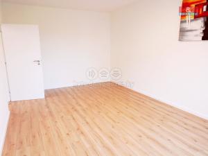 Pronájem bytu 2+1, Chomutov, Dřínovská, 61 m2