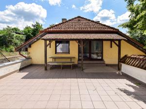 Prodej rodinného domu, Jevany, U Potoka, 246 m2