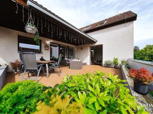Prodej rodinného domu, Praha - Dolní Počernice, Bakurinova, 395 m2