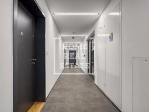 Prodej bytu 1+kk, Praha - Karlín, Sokolova, 34 m2
