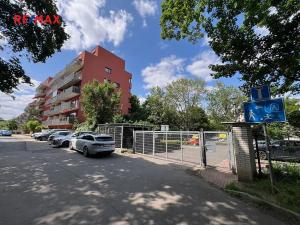 Pronájem bytu 2+kk, Praha - Záběhlice, Podle náhonu, 46 m2