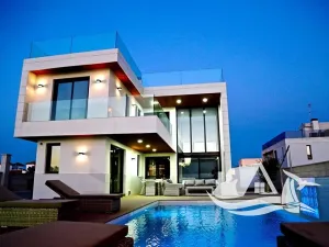 Prodej rodinného domu, Orihuela, Španělsko, 150 m2