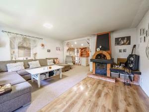 Prodej rodinného domu, Perštejn, Hlavní, 230 m2