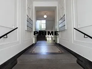 Pronájem bytu 1+kk, Praha - Vinohrady, Krkonošská, 43 m2