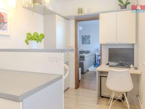 Prodej bytu 3+1, Zlín, Moravská, 73 m2