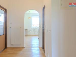 Prodej bytu 3+1, Pitín, 74 m2