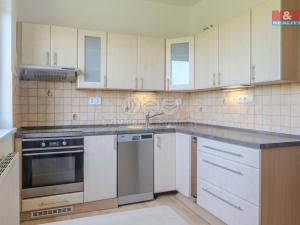 Prodej bytu 3+1, Pitín, 74 m2