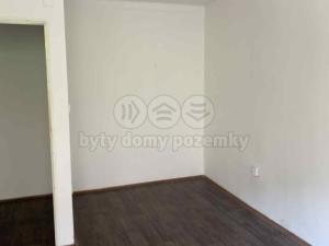Pronájem bytu 1+1, Pardubice, Jindřišská, 41 m2