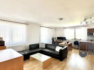 Pronájem bytu 2+kk, Liberec, Dubice, 56 m2