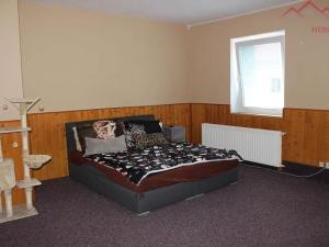 Prodej komerční nemovitosti, Droužkovice, Rudé armády, 600 m2