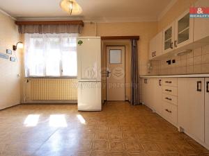 Prodej rodinného domu, Chropyně, Hřbitovní, 120 m2