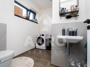 Prodej bytu 4+kk, Okrouhlo, 152 m2