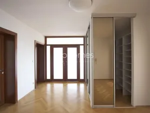 Pronájem bytu 4+kk, Praha - Smíchov, Nad Palatou, 182 m2