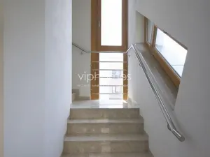 Pronájem bytu 4+kk, Praha - Smíchov, Nad Palatou, 182 m2