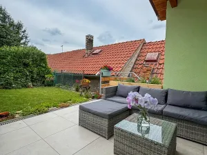 Prodej rodinného domu, Tetín, V Rybářích, 130 m2