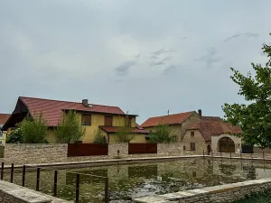 Prodej rodinného domu, Tetín, V Rybářích, 130 m2