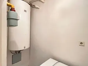 Pronájem bytu 2+1, Praha - Smíchov, U Mrázovky, 60 m2