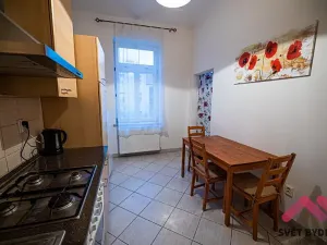 Pronájem bytu 2+1, Praha - Karlín, Sokolovská, 66 m2