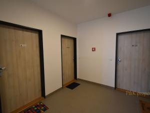 Pronájem bytu 1+kk, Praha - Zličín, Křivatcová, 43 m2