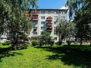 Pronájem bytu 3+kk, Praha - Hloubětín, Poděbradská, 53 m2