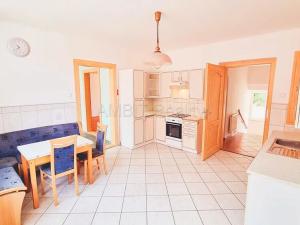 Prodej rodinného domu, Netolice, 240 m2