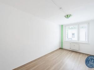Pronájem bytu 3+kk, Praha - Žižkov, Jeseniova, 72 m2