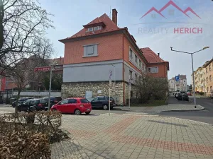 Prodej bytu 2+1, Chomutov, Křižíkova, 77 m2