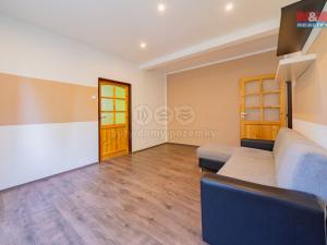 Prodej bytu 2+1, Aš, U Nádraží, 62 m2