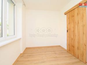 Pronájem bytu 1+1, Týniště nad Orlicí, Družstevní, 39 m2