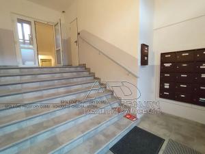 Pronájem bytu 2+1, Praha, Na Petřinách, 50 m2