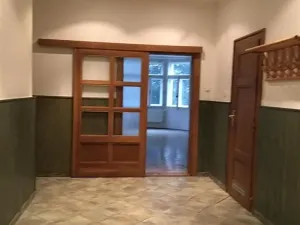 Pronájem bytu 3+1, Praha - Bubeneč, Eliášova, 135 m2
