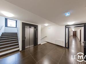 Prodej bytu 2+kk, Olomouc, Třída Jiřího Pelikána, 55 m2