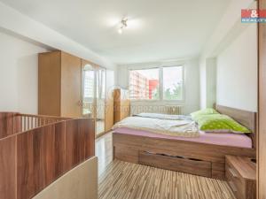 Prodej bytu 2+1, Kladno - Kročehlavy, Ukrajinská, 60 m2