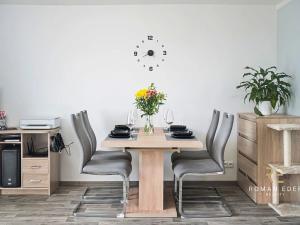 Prodej bytu 3+1, Praha - Liboc, Evropská, 78 m2