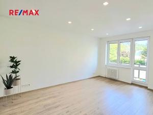 Prodej bytu 2+kk, Karviná, tř. Těreškovové, 52 m2