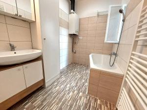 Pronájem bytu 2+1, Brno, Jugoslávská, 67 m2