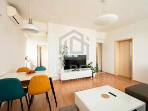 Pronájem bytu 3+1, Hradec Králové, Na Občinách, 86 m2
