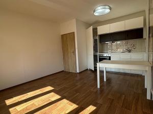 Pronájem bytu 2+kk, Beroun - Beroun-Centrum, Kostelní, 43 m2