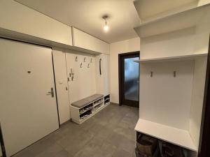 Pronájem bytu 3+kk, Praha - Jinonice, Barvitiova, 75 m2