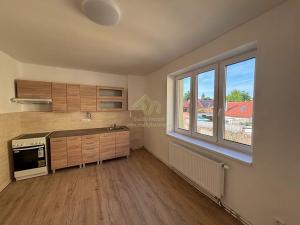 Pronájem bytu 2+1, Kralovice, Markova tř., 71 m2