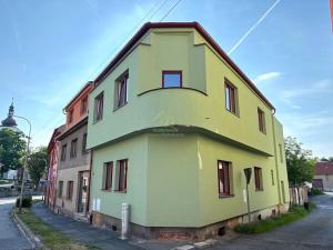 Pronájem bytu 2+kk, Kralovice, 69 m2