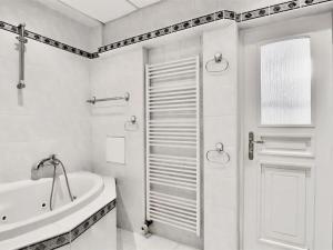 Pronájem bytu 3+kk, Praha - Krč, Budějovická, 79 m2