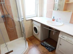 Prodej bytu 6+kk a větší, Praha, Na Farkáně III, 152 m2