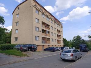 Prodej bytu 6+kk a větší, Praha, Na Farkáně III, 152 m2