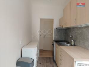 Pronájem bytu 3+1, Ústí nad Labem - Střekov, Tolstého, 67 m2