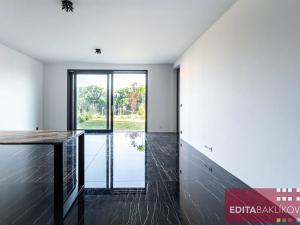 Pronájem bytu 2+kk, Olomouc, Milana Ticháka, 70 m2