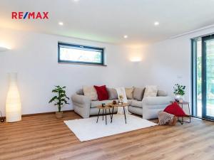Pronájem rodinného domu, Praha - Klánovice, Smidarská, 118 m2