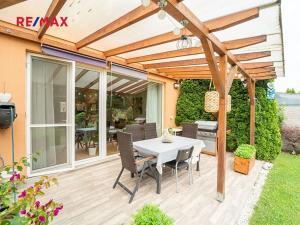 Prodej rodinného domu, Nupaky, K Parku, 156 m2