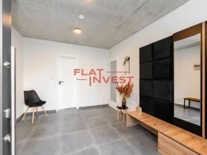 Prodej rodinného domu, Panenské Břežany, Hlavní, 260 m2
