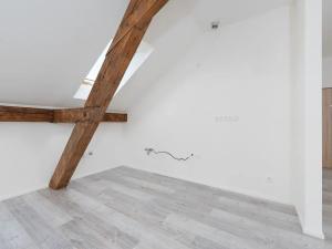 Prodej bytu 3+kk, Oslavany, Hlavní, 86 m2
